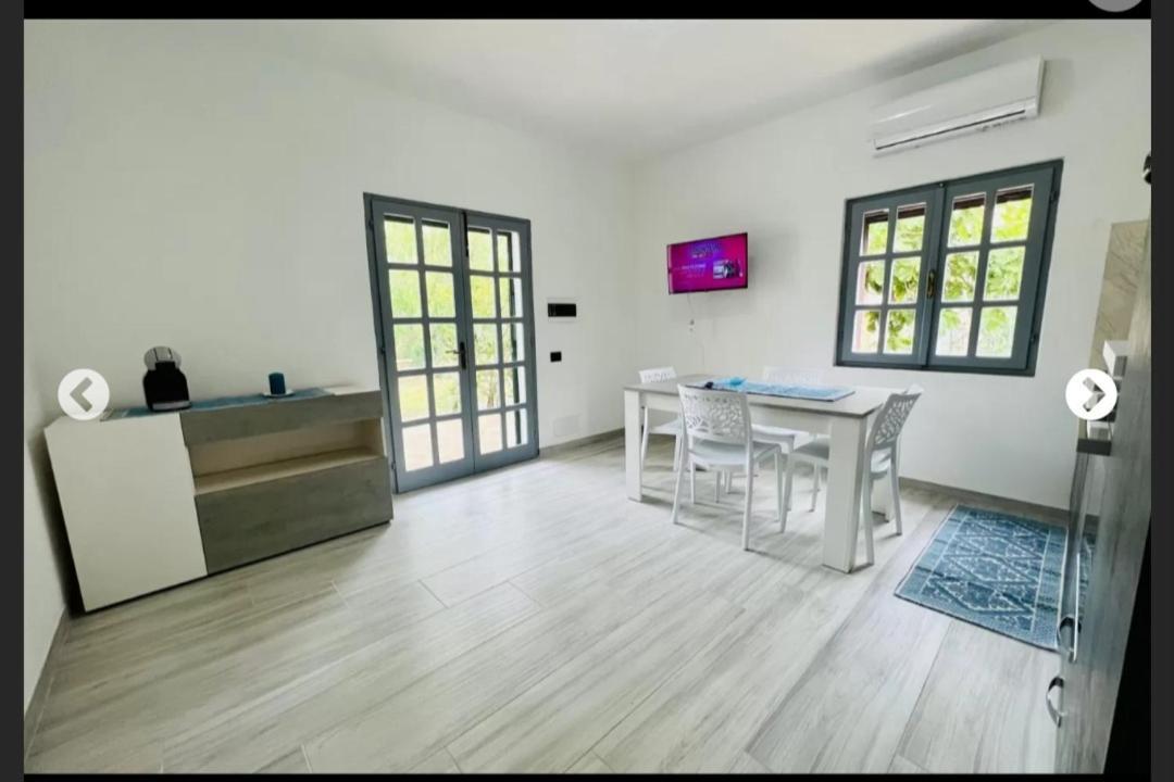 Villetta Cala D'Ambra Сан-Теодоро Экстерьер фото